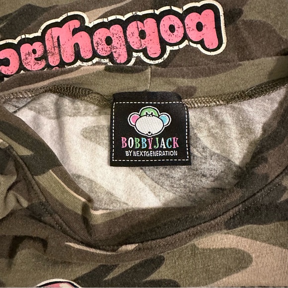 BOBBY JACK M Set Of Three Cropped Tee Shirts R $78 - Picture 9 of 16